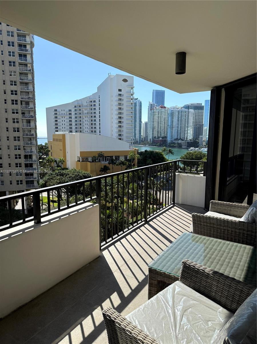 image Brickell Key One Condo54