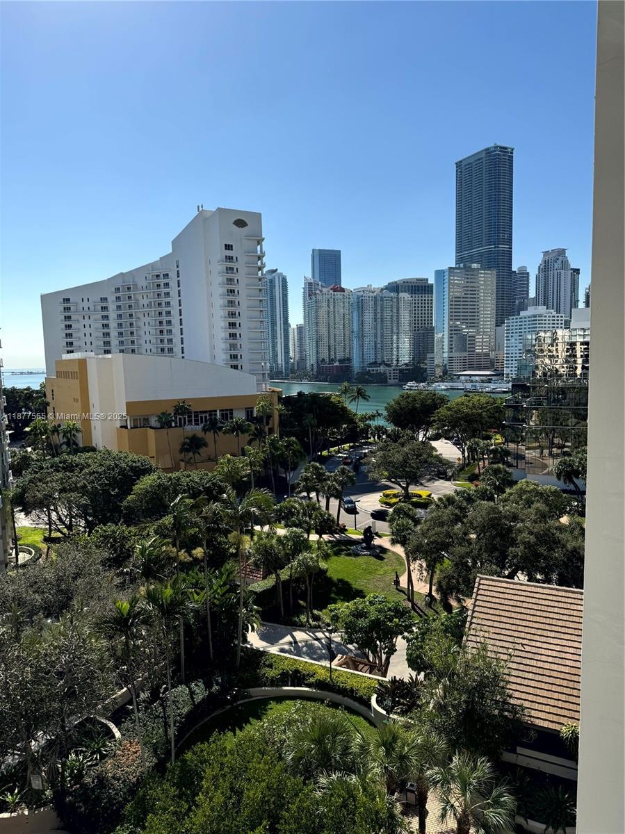 image Brickell Key One Condo65