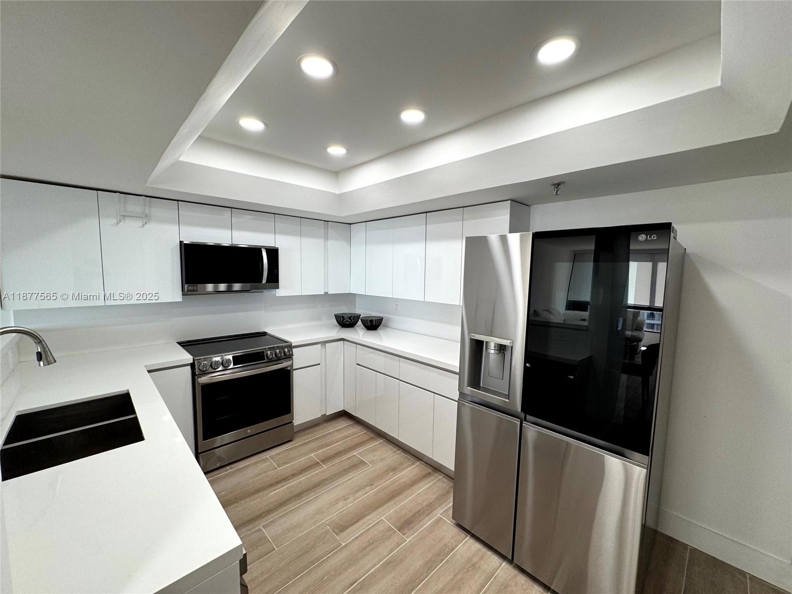 image Brickell Key One Condo6