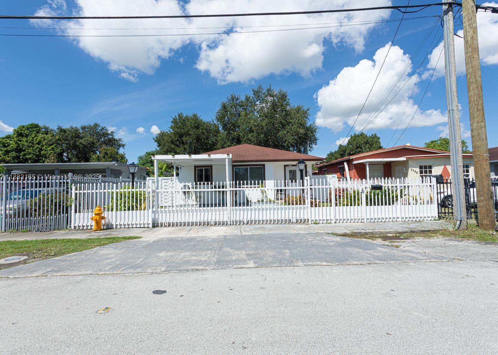 5290 NW 30th Ct