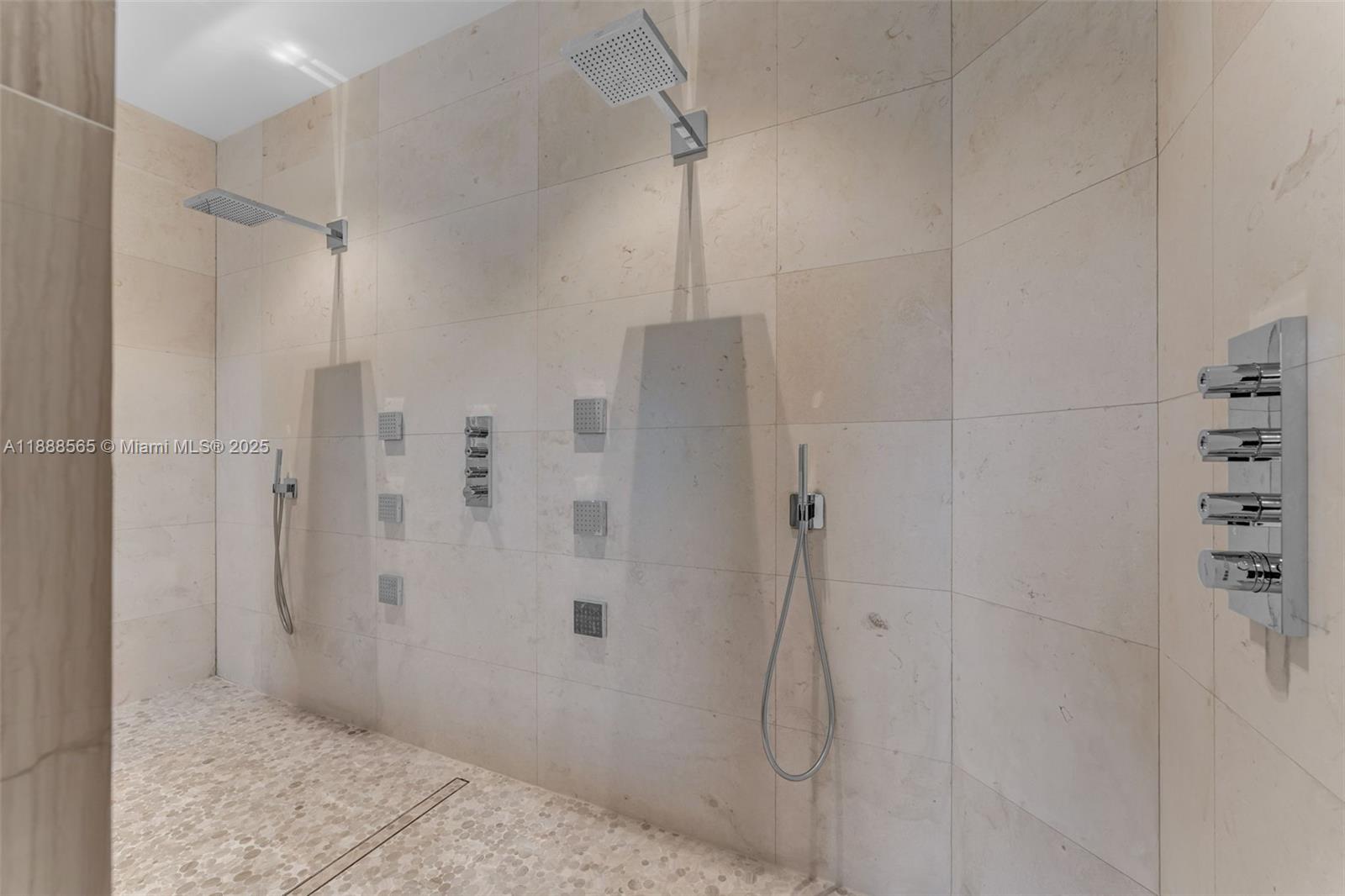 9101 SW 69th Ct Pinecrest, FL 33156