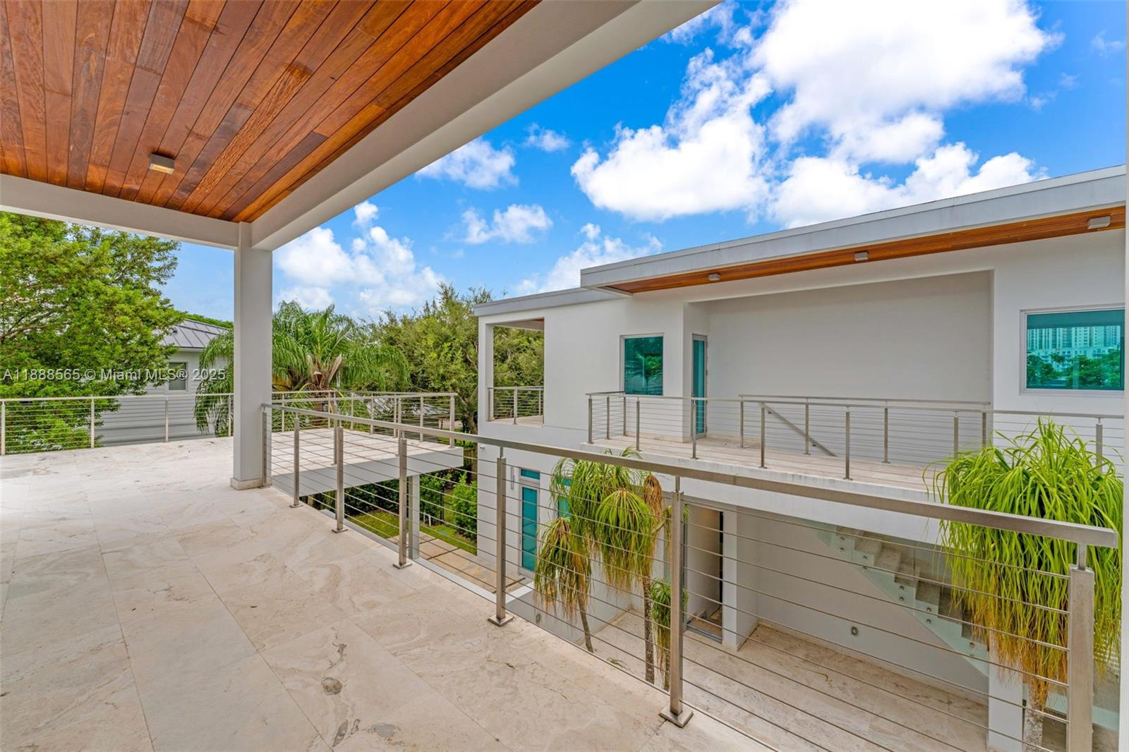 9101 SW 69th Ct Pinecrest, FL 33156