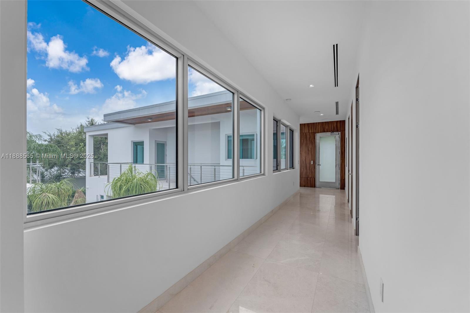 9101 SW 69th Ct Pinecrest, FL 33156