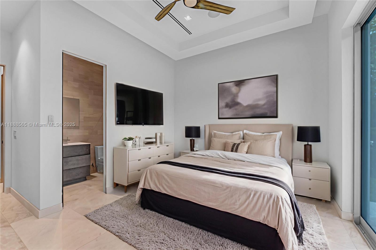 9101 SW 69th Ct Pinecrest, FL 33156