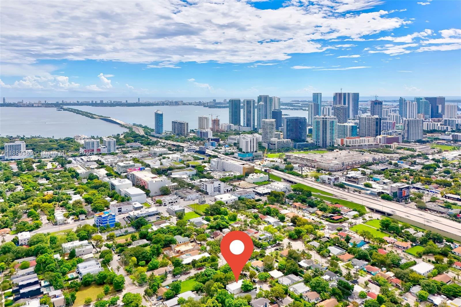 121 NW 41st St Miami, FL 33127