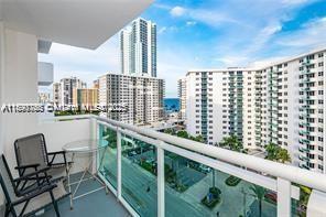 3000 S Ocean Dr #1006