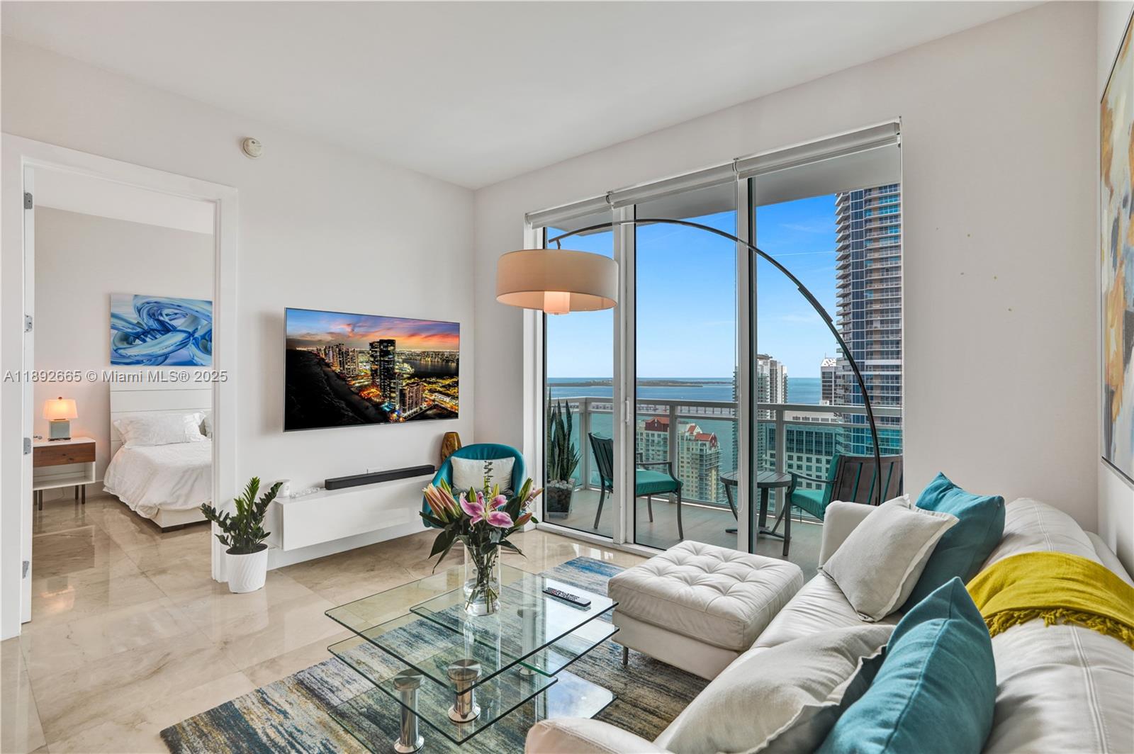 950 Brickell Bay Dr #4707