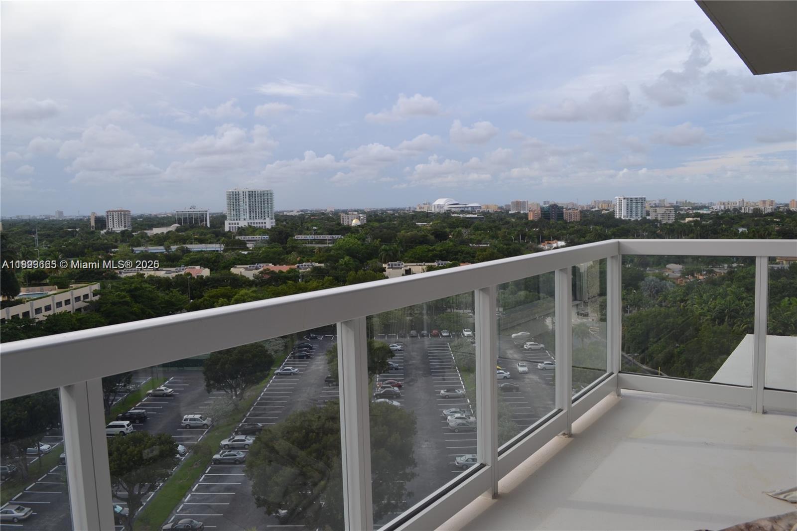 2451 Brickell Ave #12K