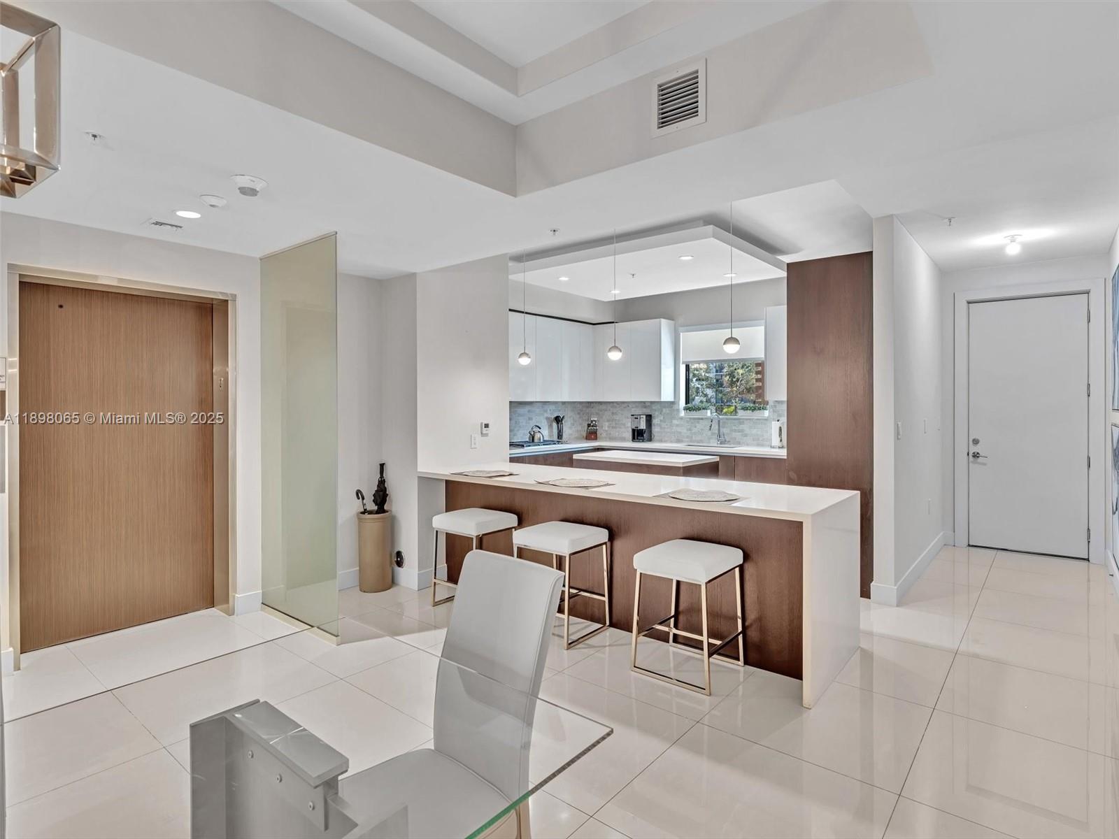 3040 N Ocean Blvd #N103 Fort Lauderdale, FL 33308