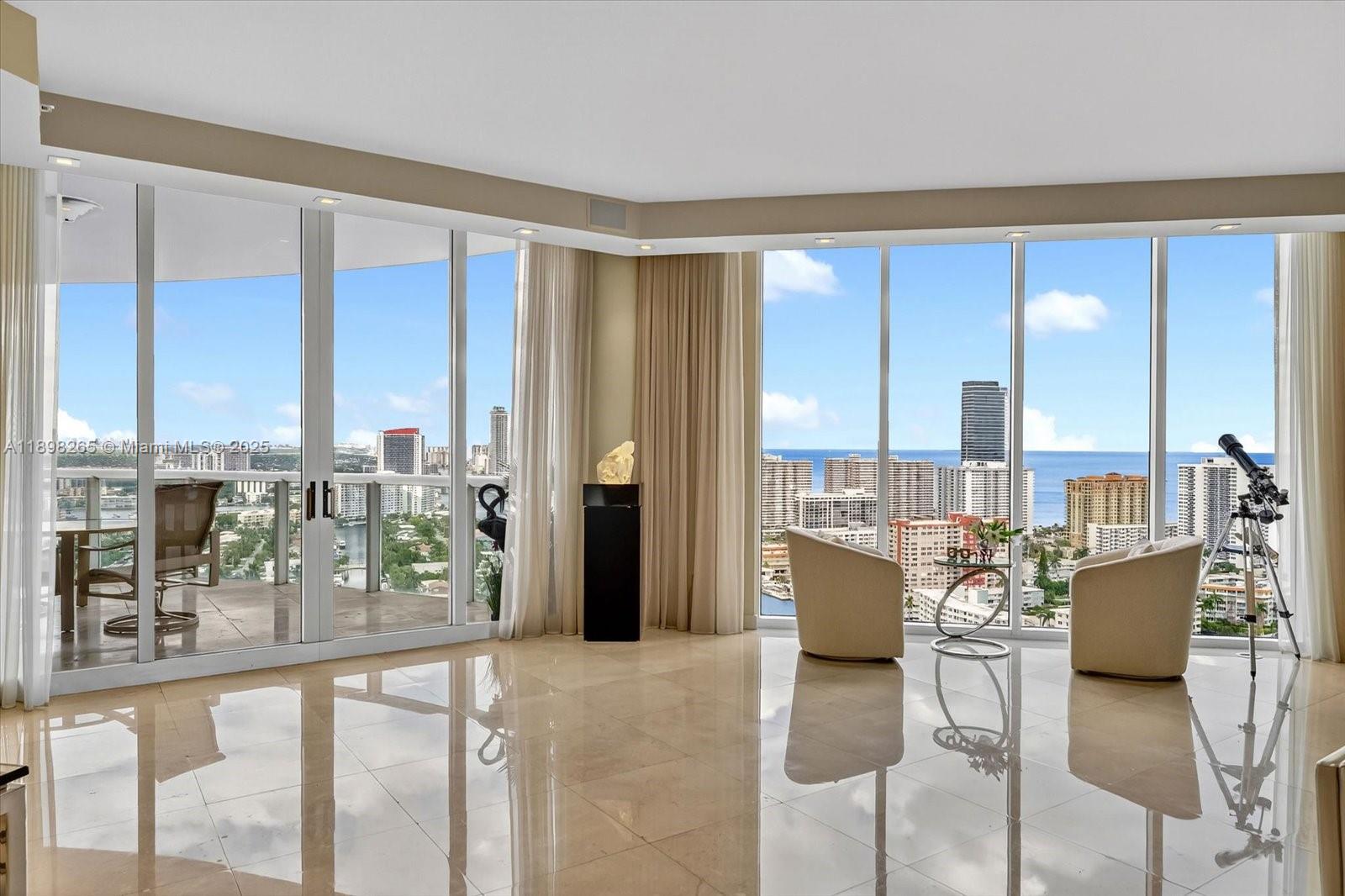 21200 Point Pl #PH 1 (2804) Aventura, FL 33180