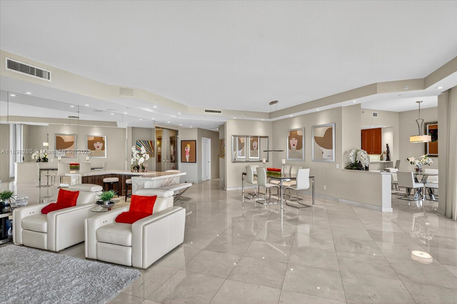 21200 Point Pl #PH 1 (2804) Aventura, FL 33180