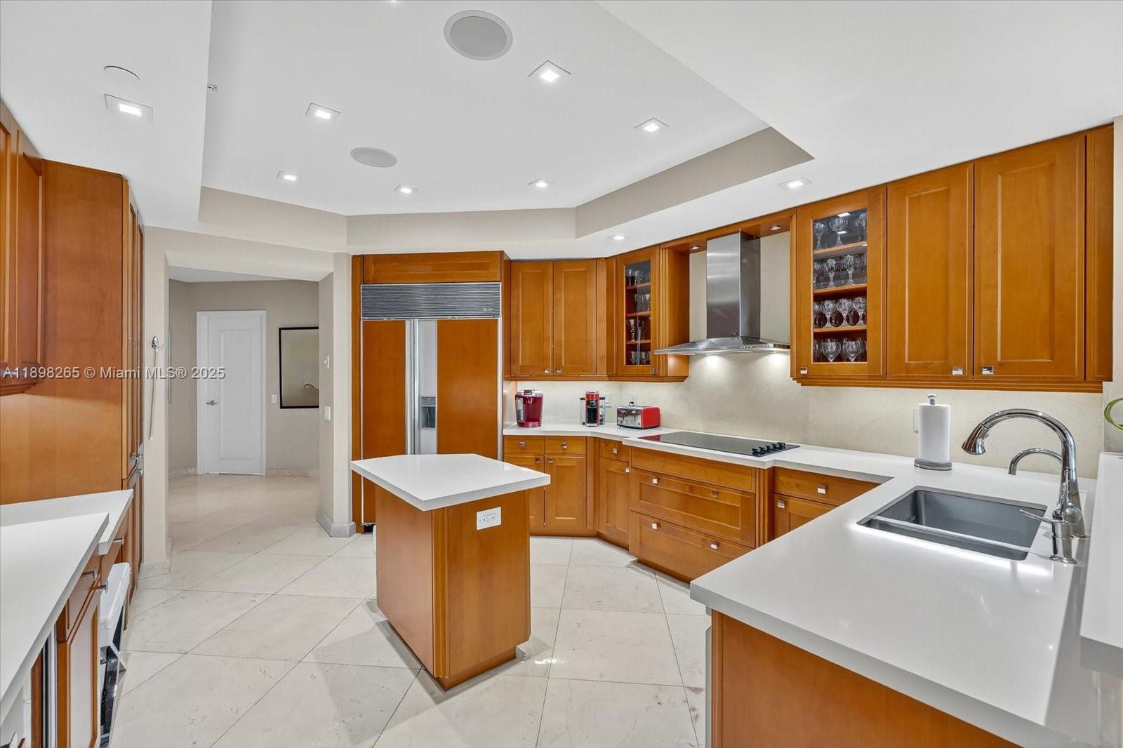 21200 Point Pl #PH 1 (2804) Aventura, FL 33180