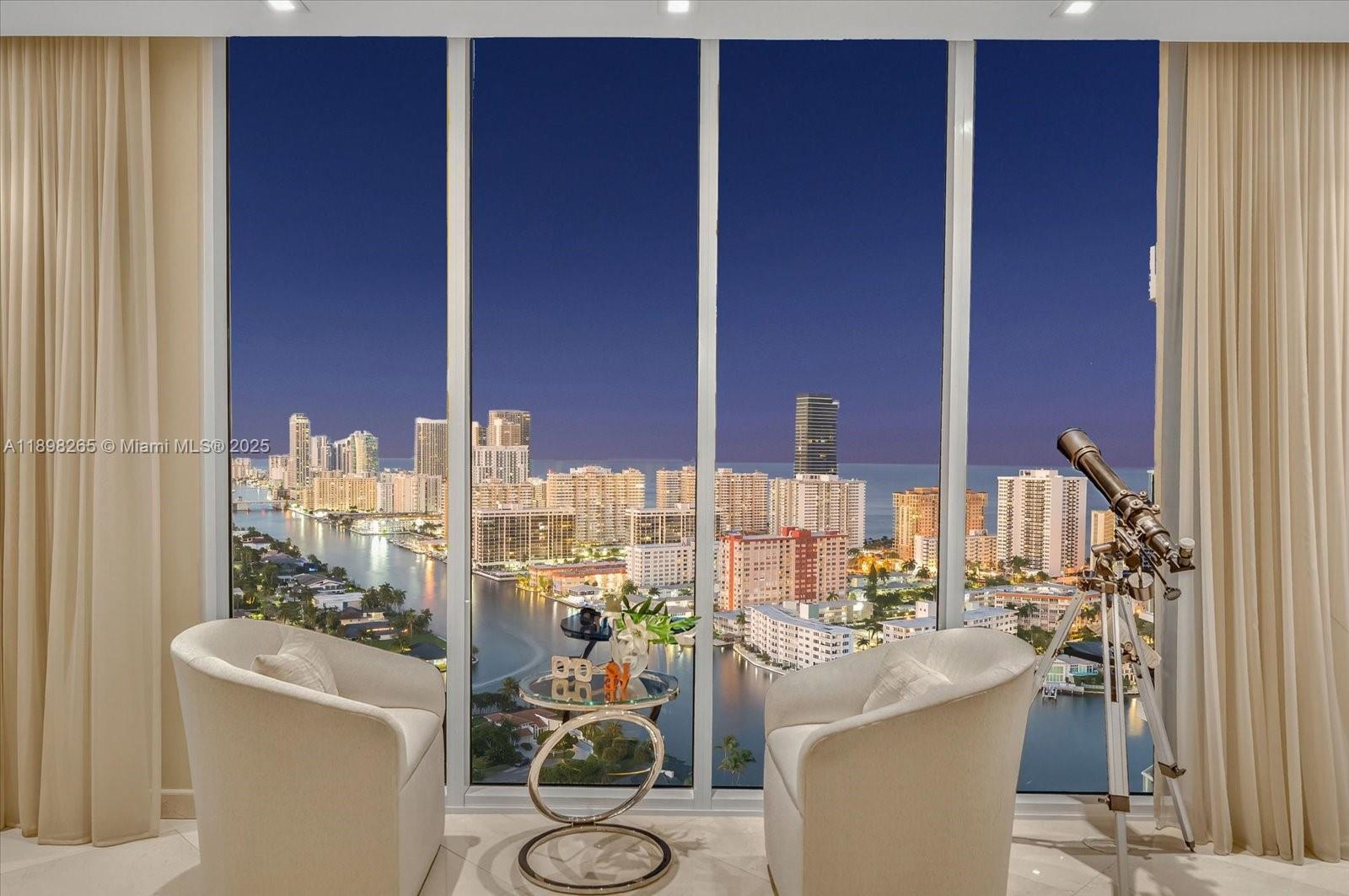 21200 Point Pl #PH 1 (2804) Aventura, FL 33180