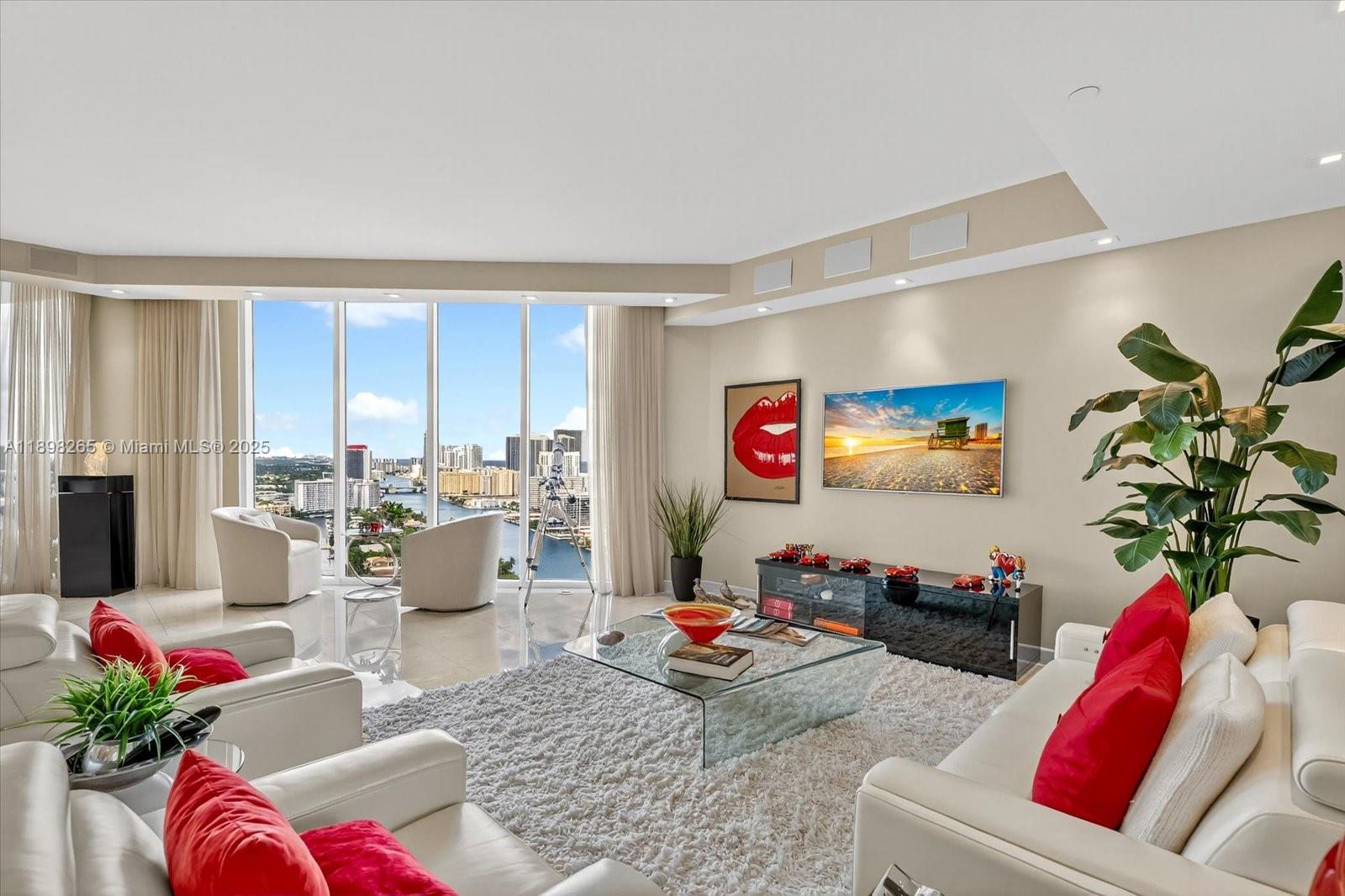 21200 Point Pl #PH 1 (2804) Aventura, FL 33180