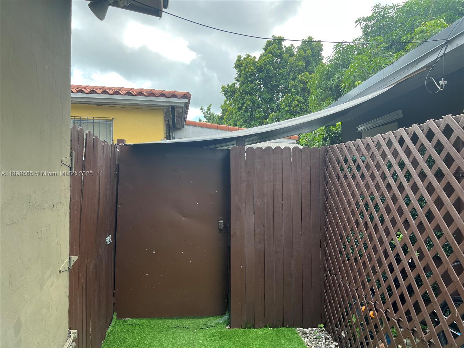 842 SW 12th Ave #7 Miami, FL 33130