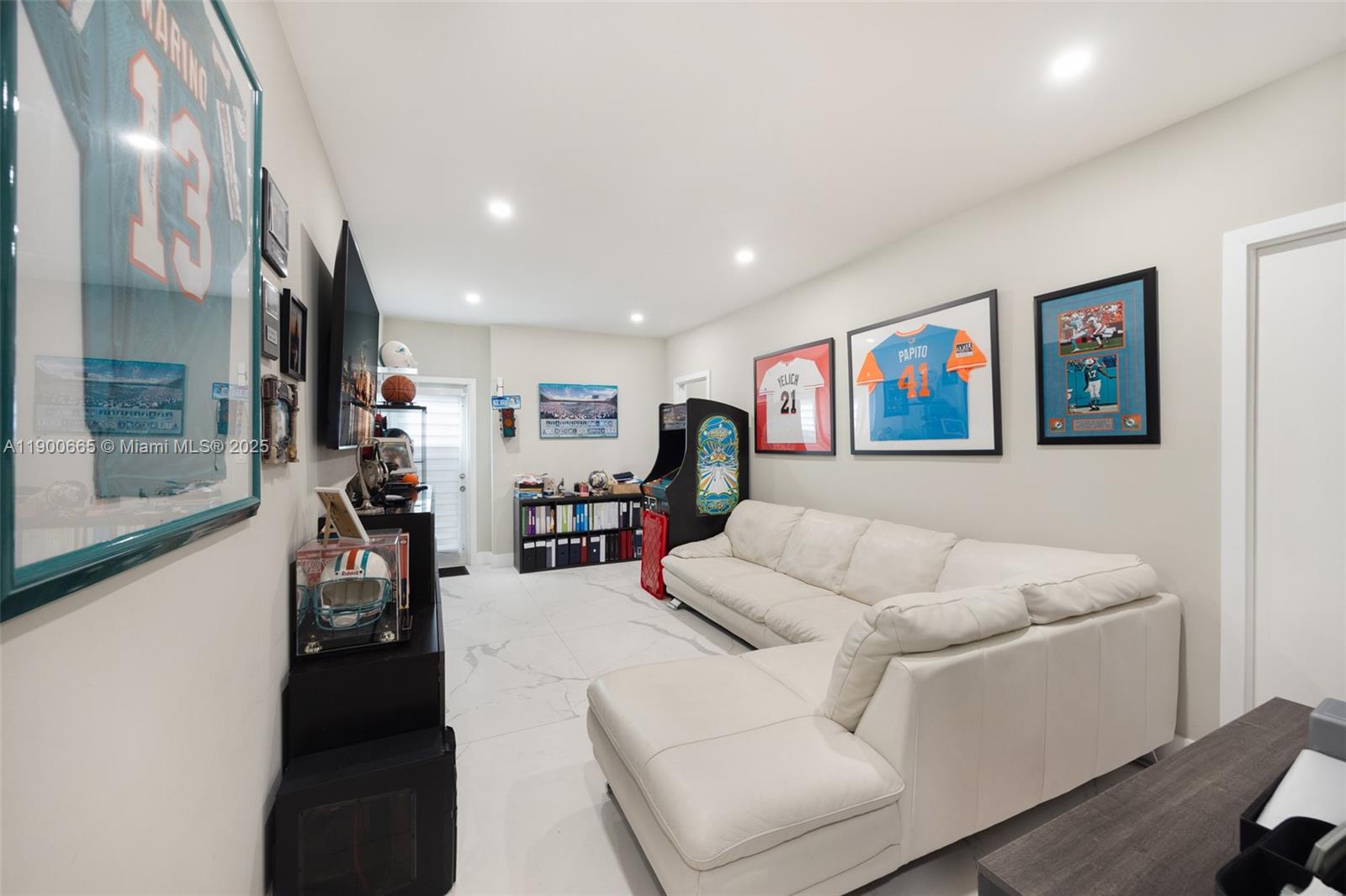 9440 SW 136th St Miami, FL 33176