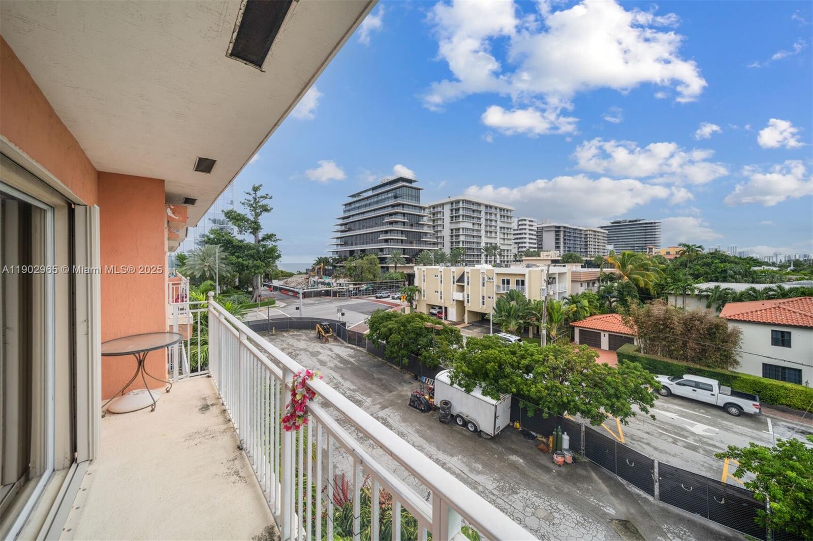 9008 Collins Ave #402 Surfside, FL 33154