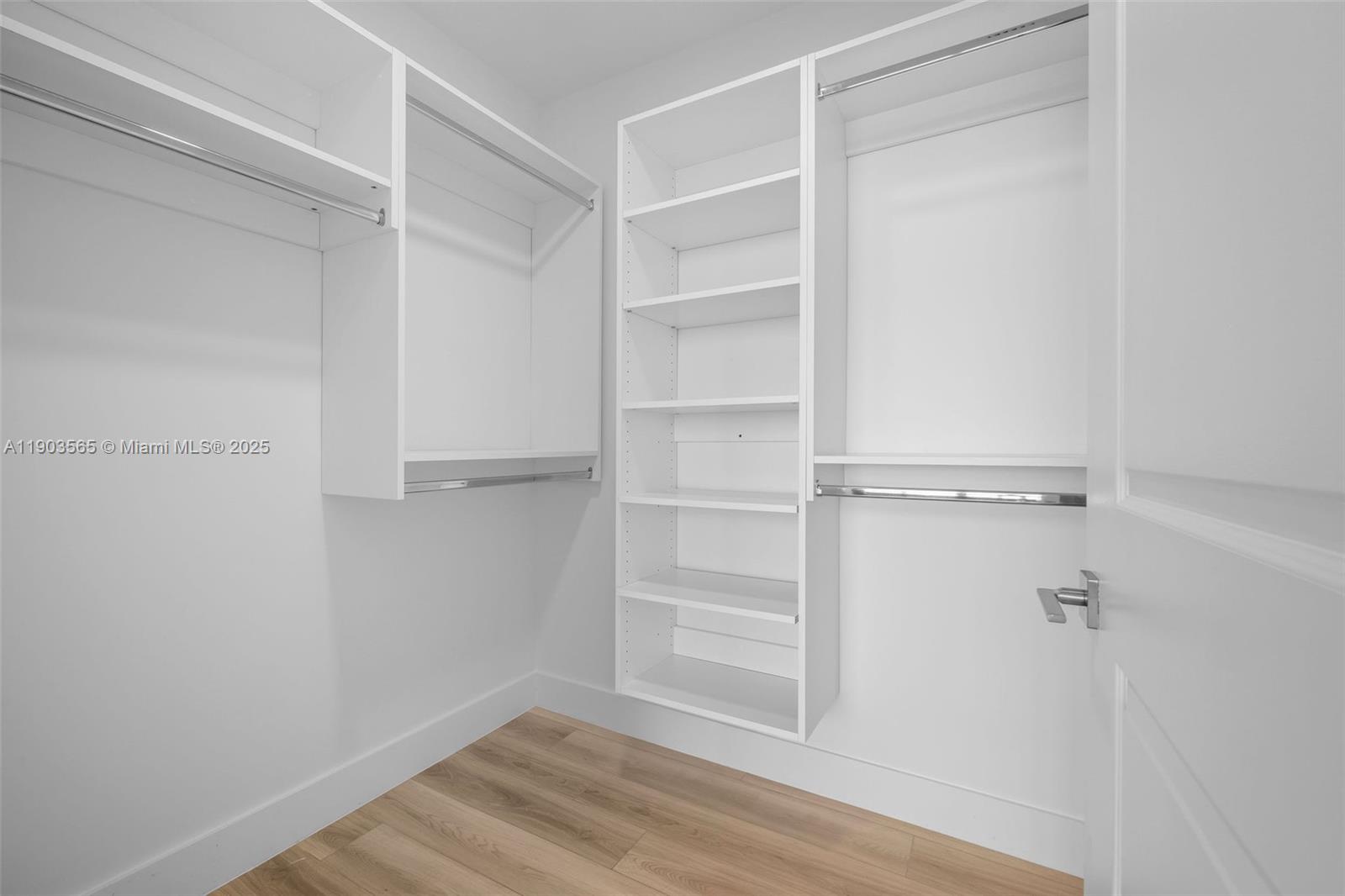 101 Diplomat Pkwy #2507 Hallandale Beach, FL 33009