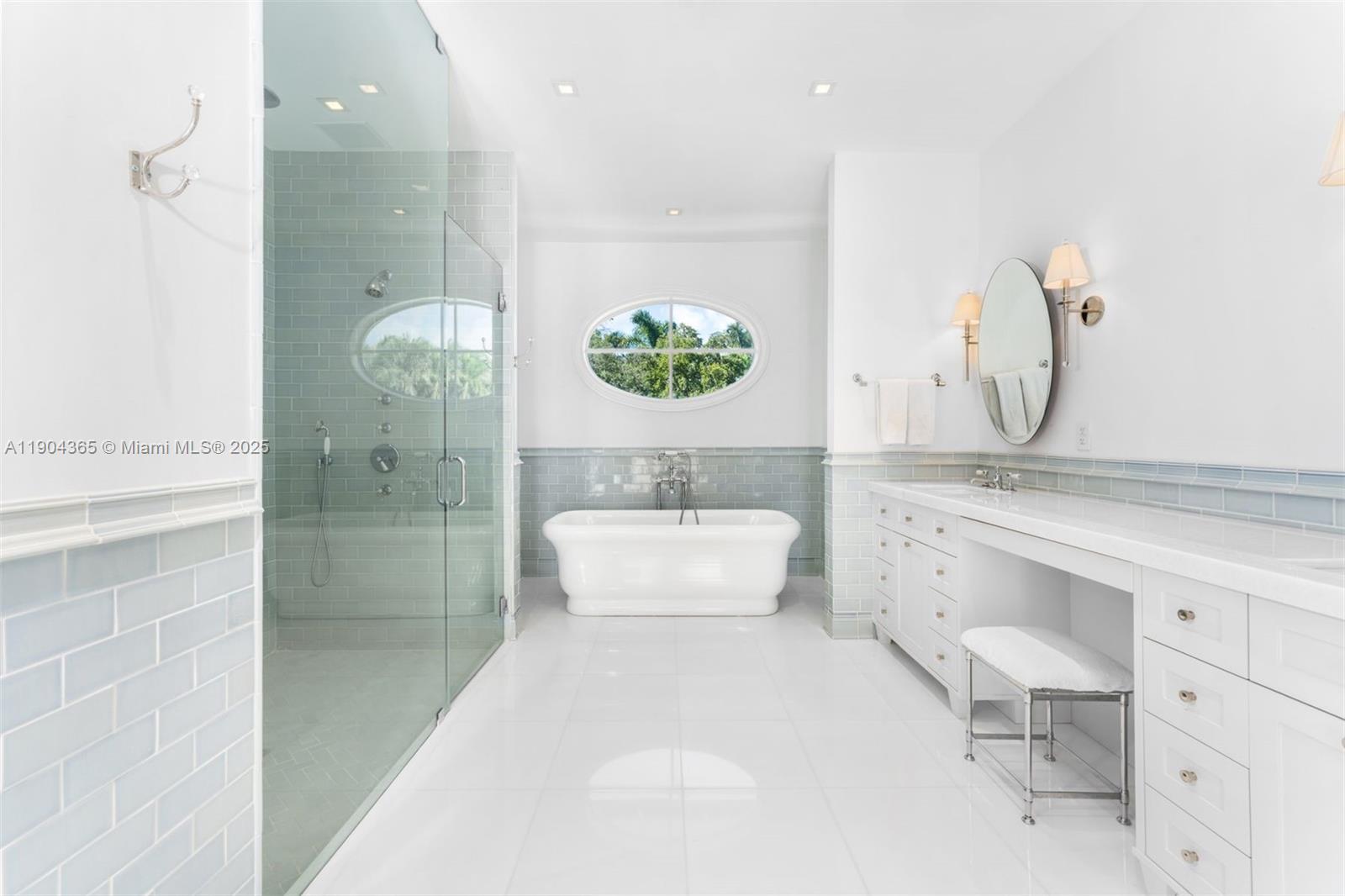 2500 Regatta Ave Miami Beach, FL 33140