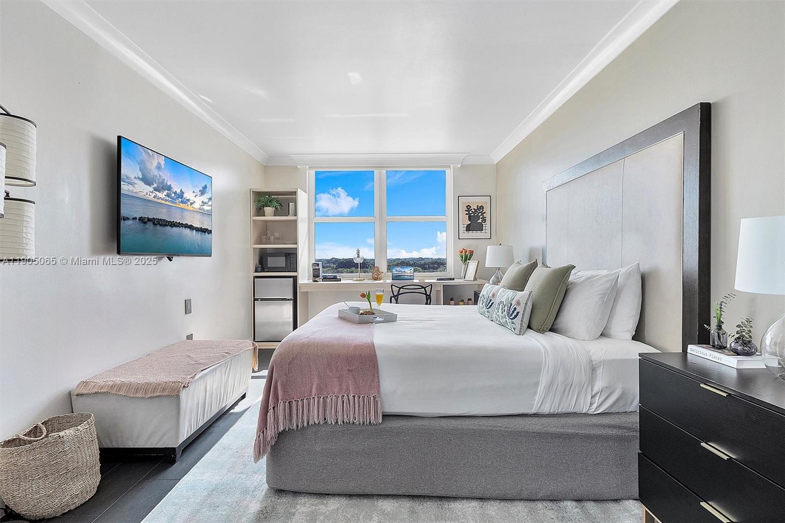 image Mutiny Park Condo/arya10