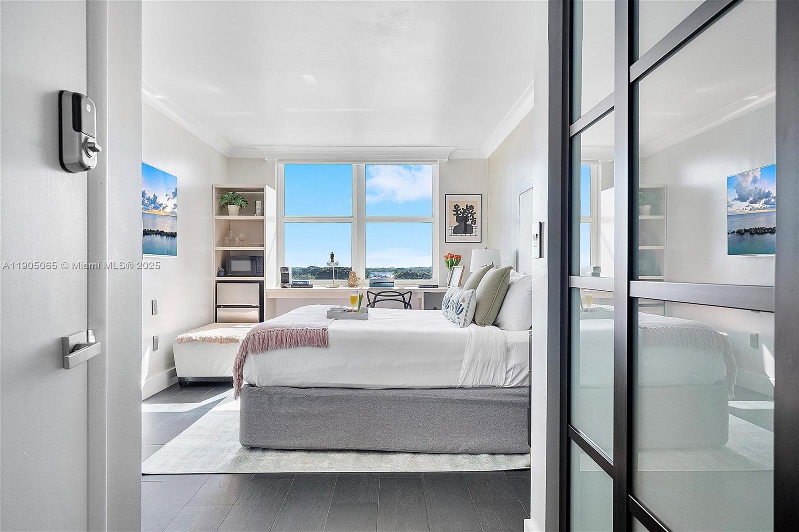 image Mutiny Park Condo/arya27