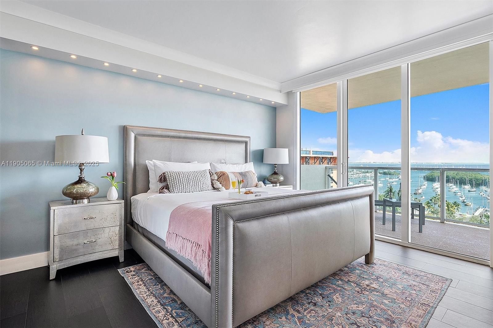 image Mutiny Park Condo/arya40