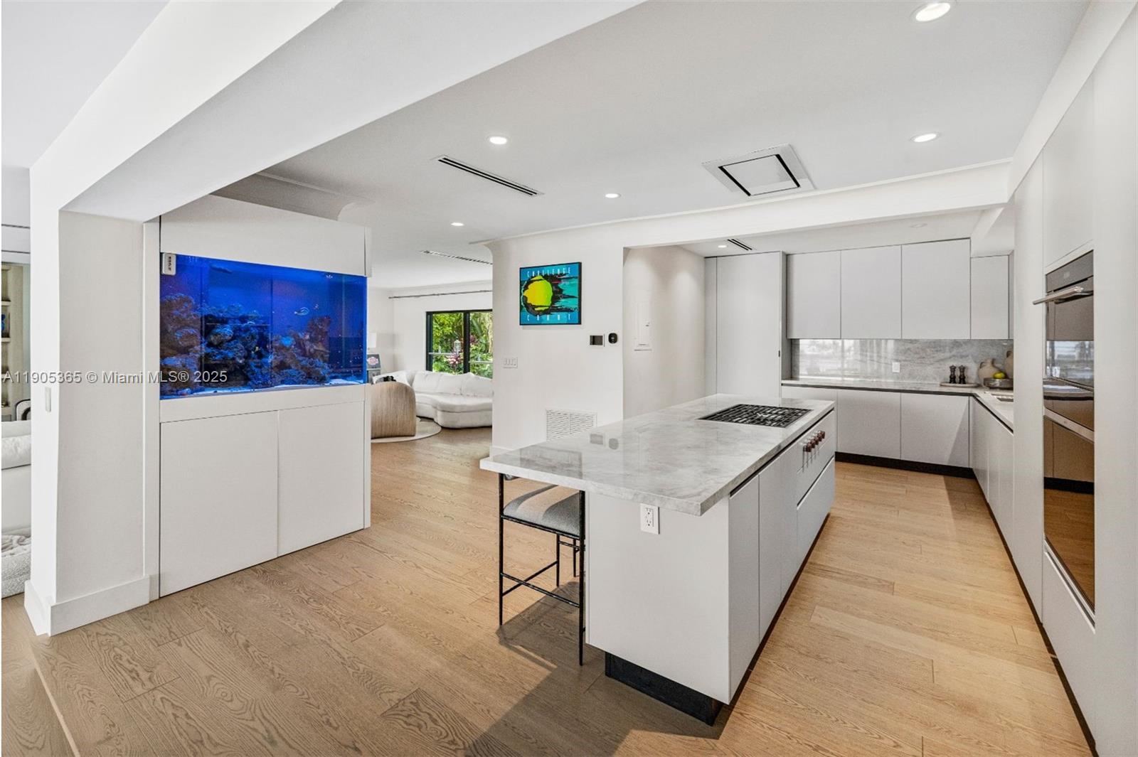 1155 N Biscayne Pt Rd Miami Beach, FL 33141