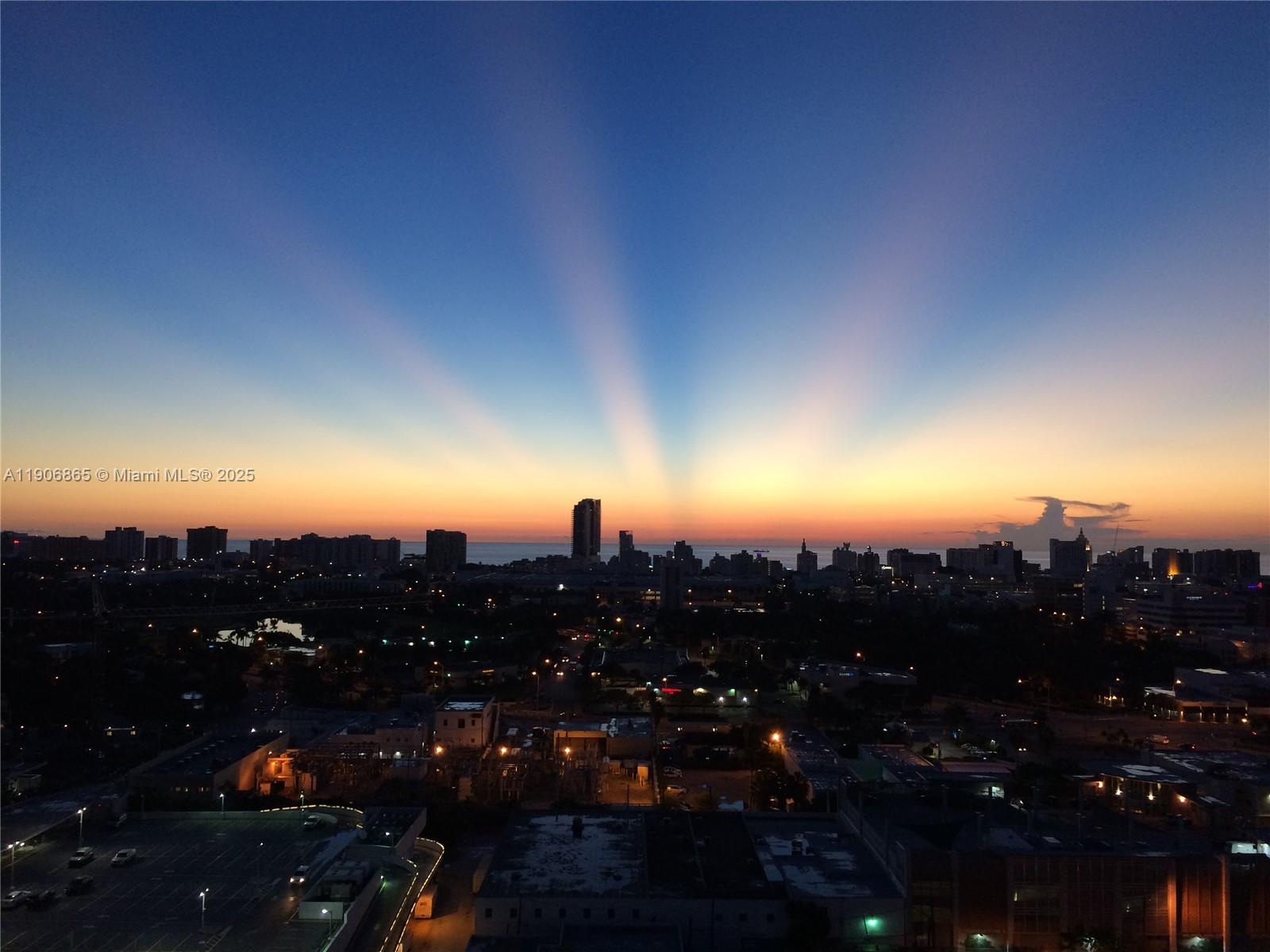 image Sunset Harbour South23