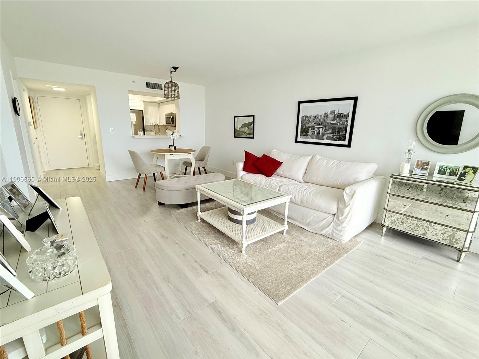 image Sunset Harbour South5