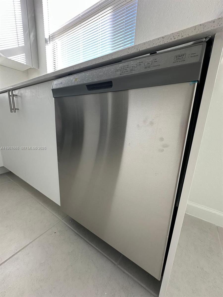 12848 SW 232nd Ter Miami, FL 33032