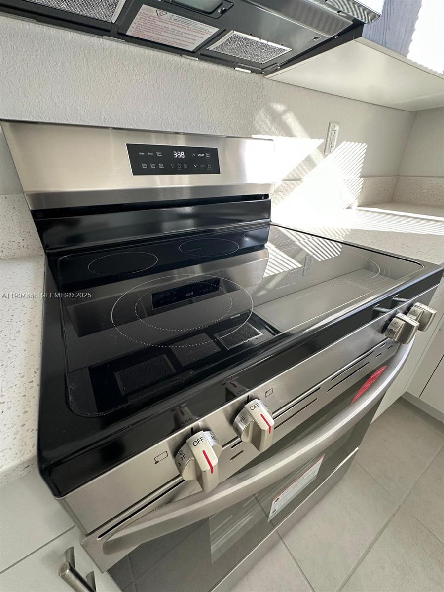 12848 SW 232nd Ter Miami, FL 33032