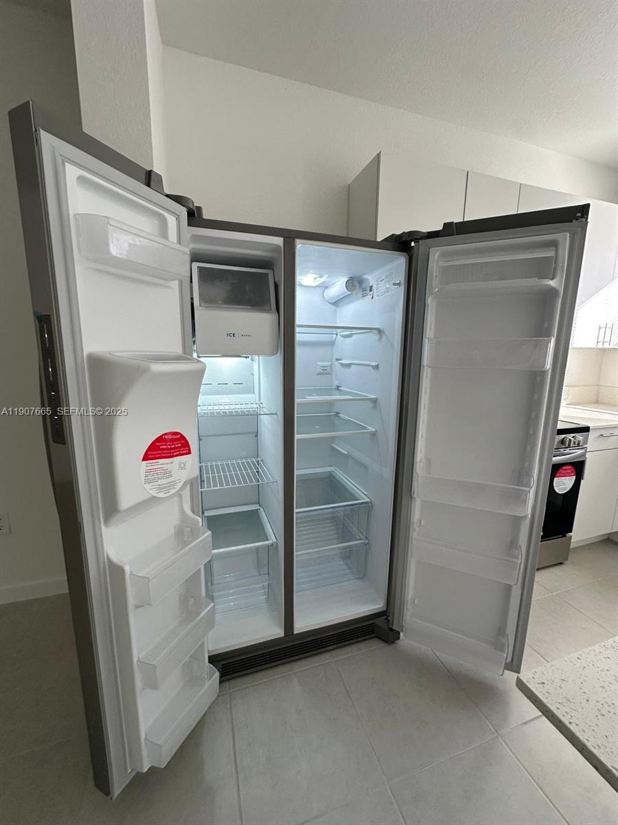 12848 SW 232nd Ter Miami, FL 33032