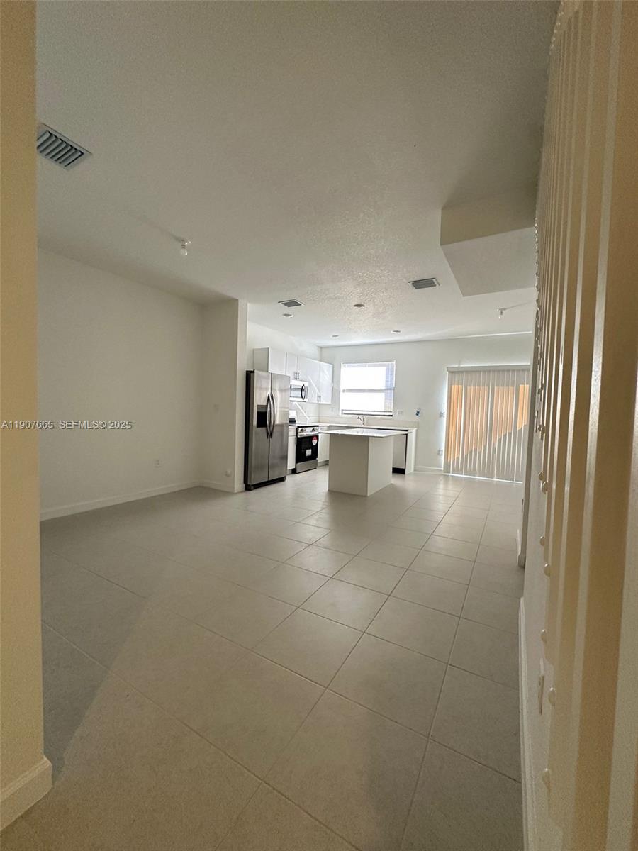 12848 SW 232nd Ter Miami, FL 33032