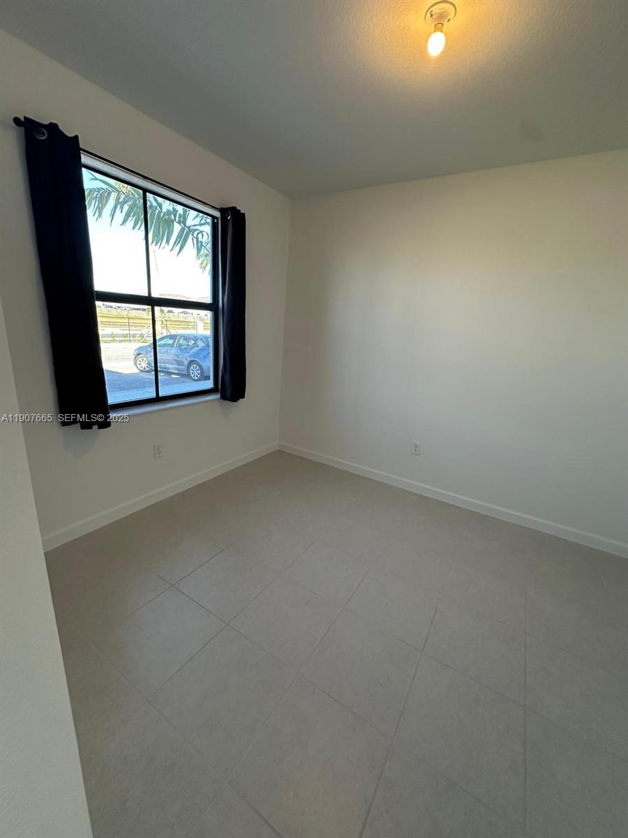 12848 SW 232nd Ter Miami, FL 33032