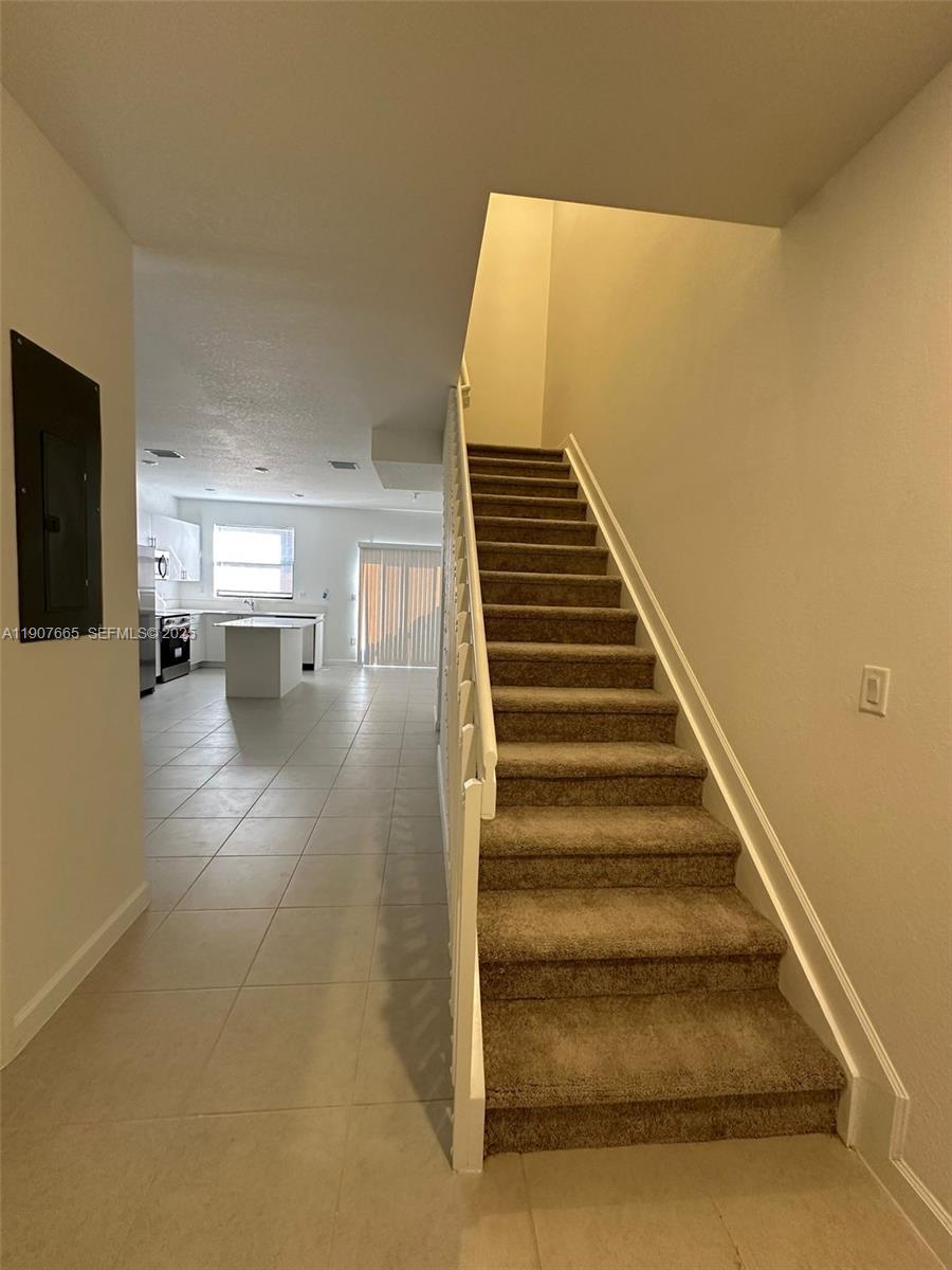 12848 SW 232nd Ter Miami, FL 33032