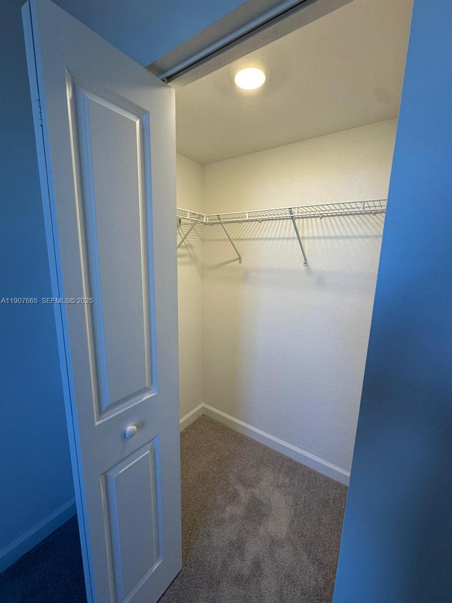 12848 SW 232nd Ter Miami, FL 33032