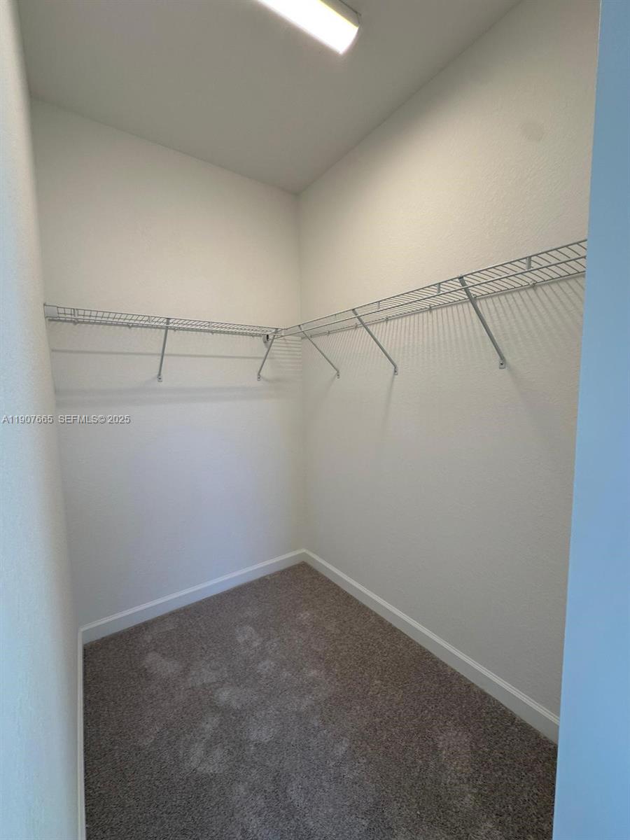 12848 SW 232nd Ter Miami, FL 33032