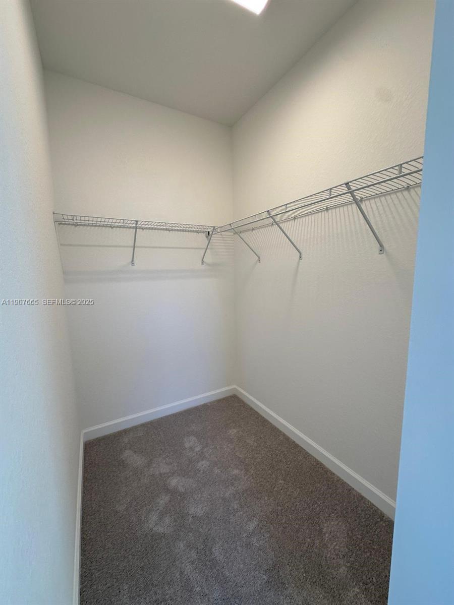 12848 SW 232nd Ter Miami, FL 33032