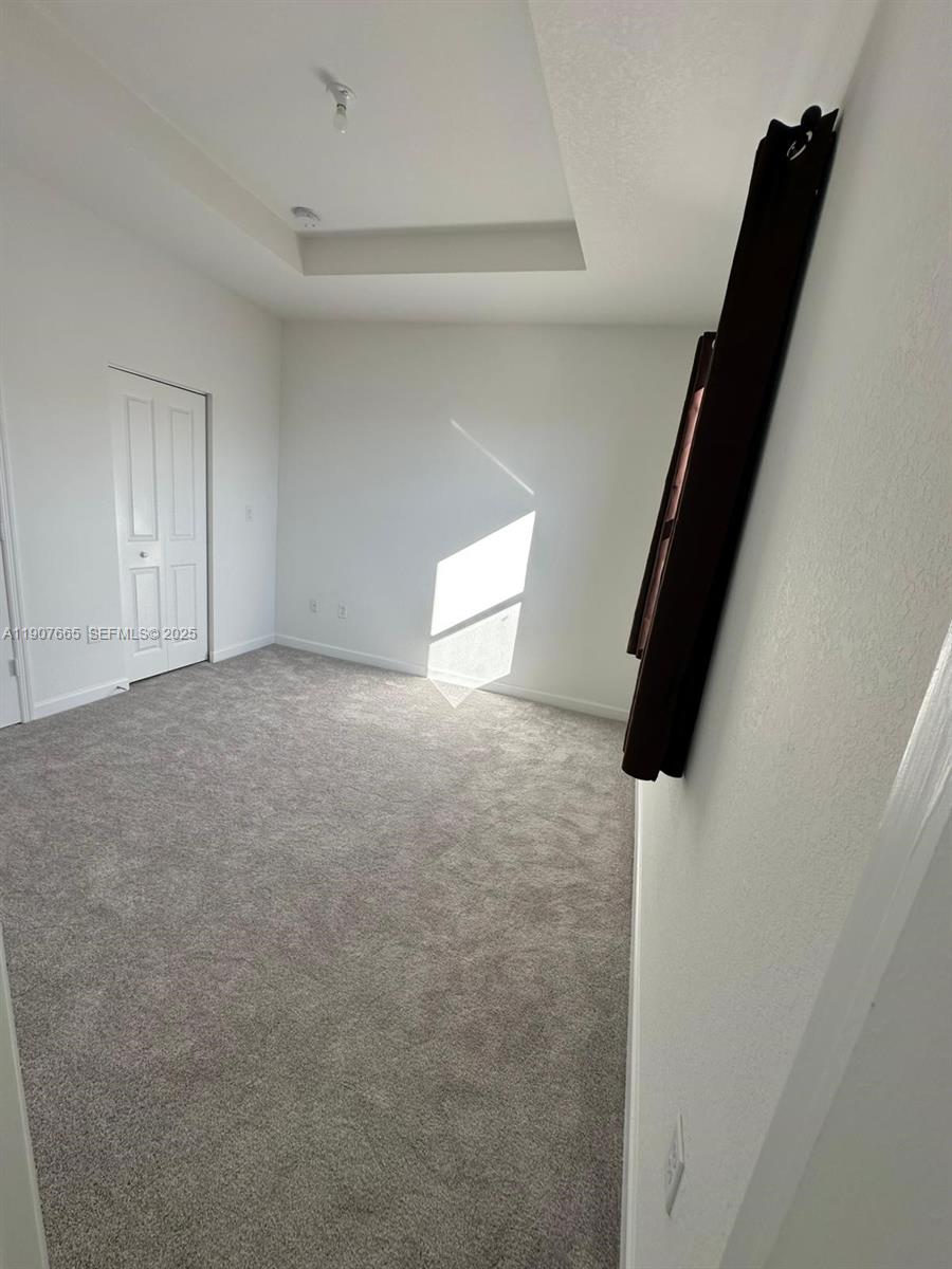 12848 SW 232nd Ter Miami, FL 33032