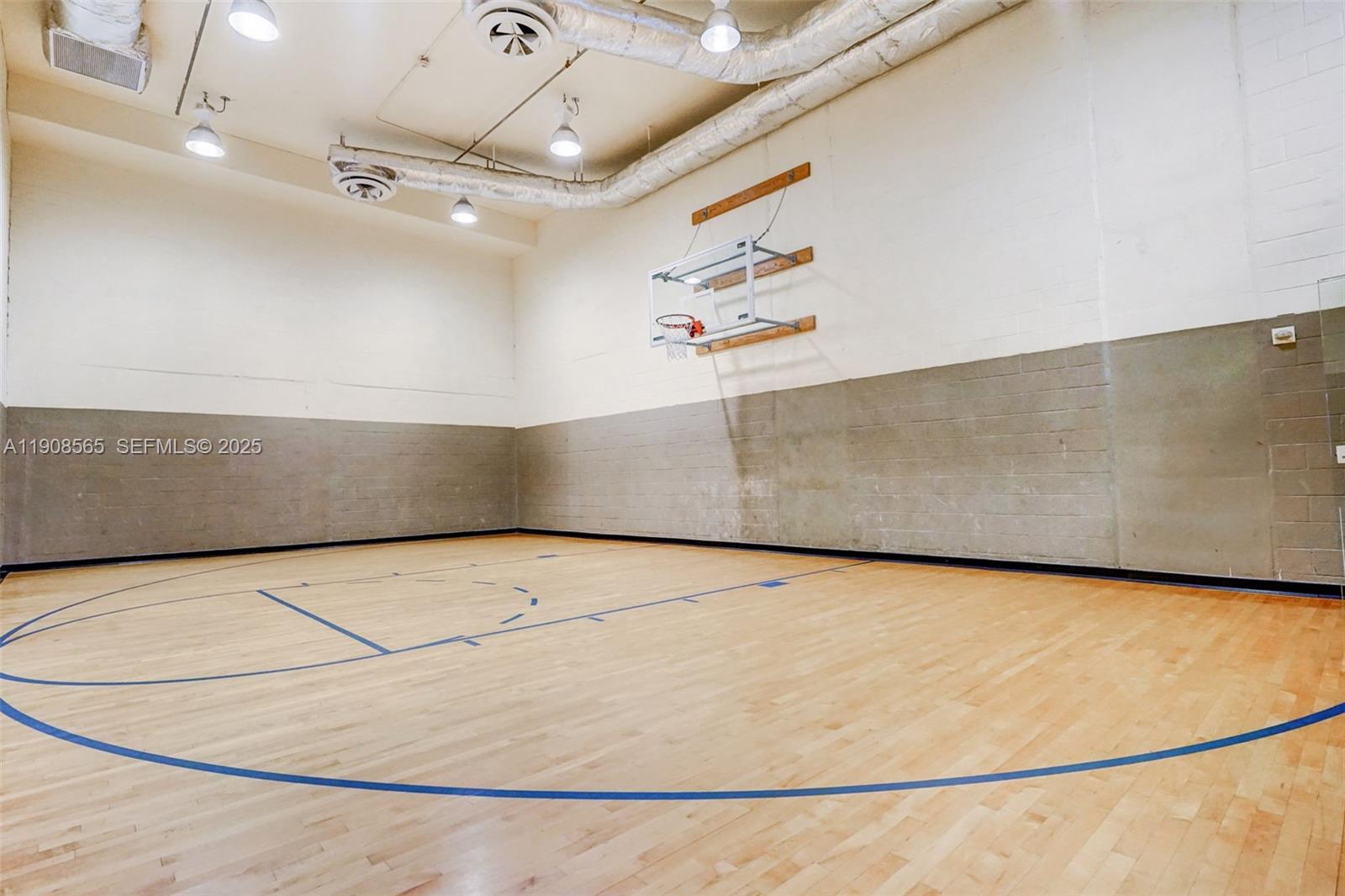 511 SE 5th Ave #806 Fort Lauderdale, FL 33301