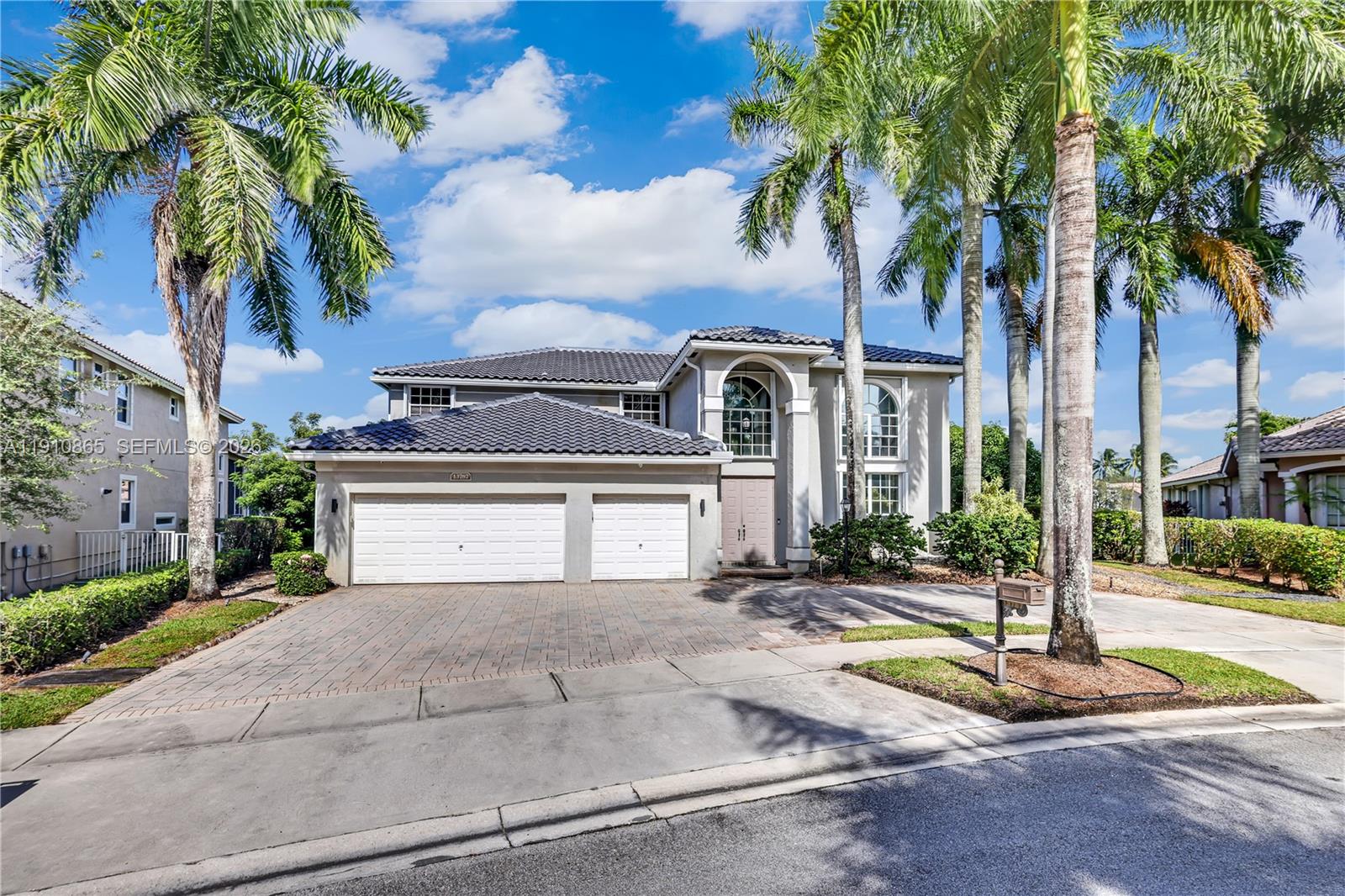 13787 NW 19th Ct Pembroke Pines, FL 33028