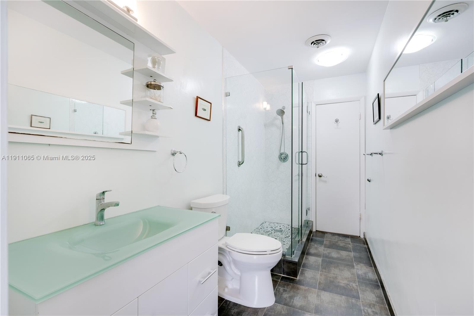 17600 SW 91st Ave Palmetto Bay, FL 33157