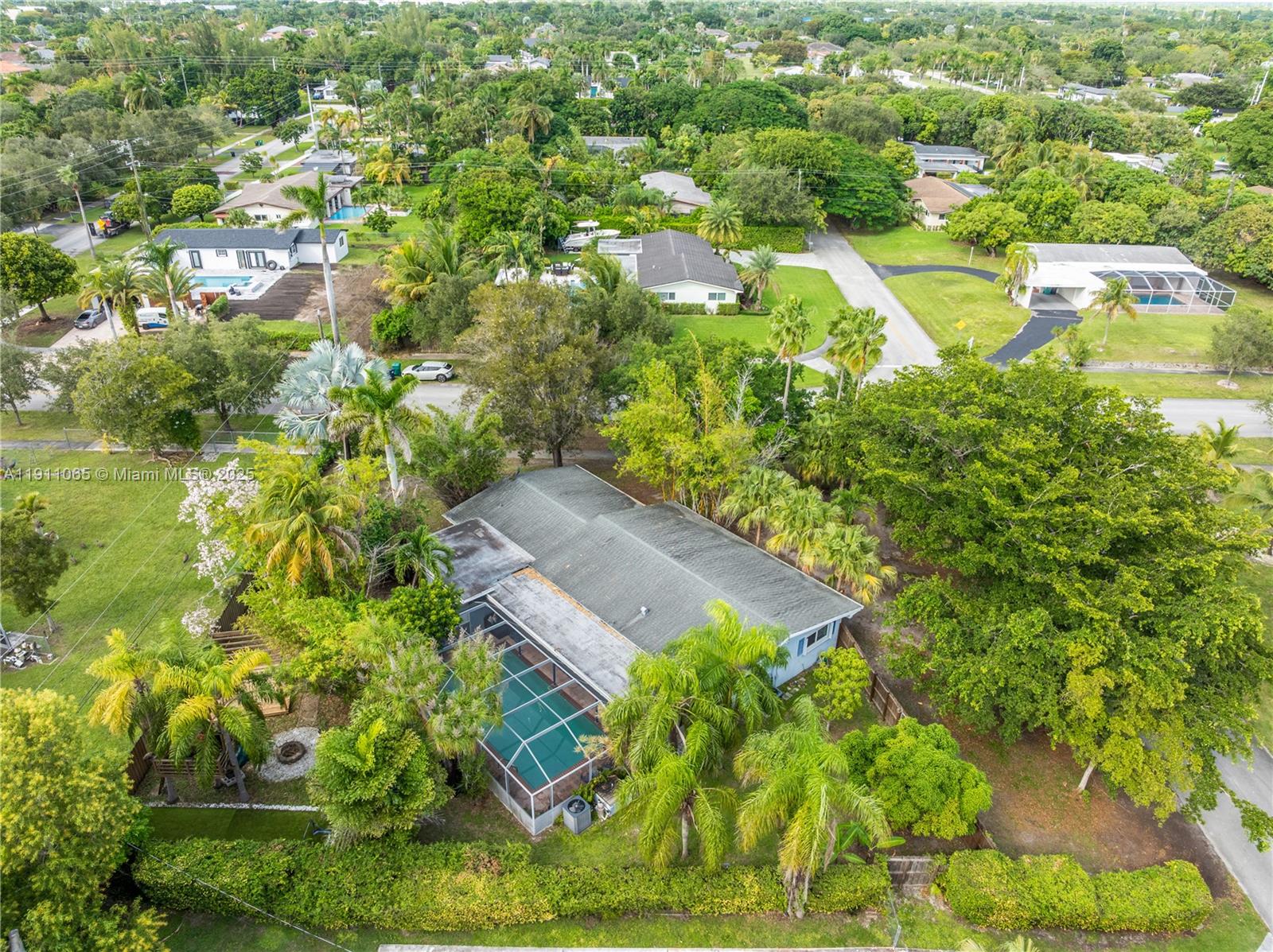 17600 SW 91st Ave Palmetto Bay, FL 33157