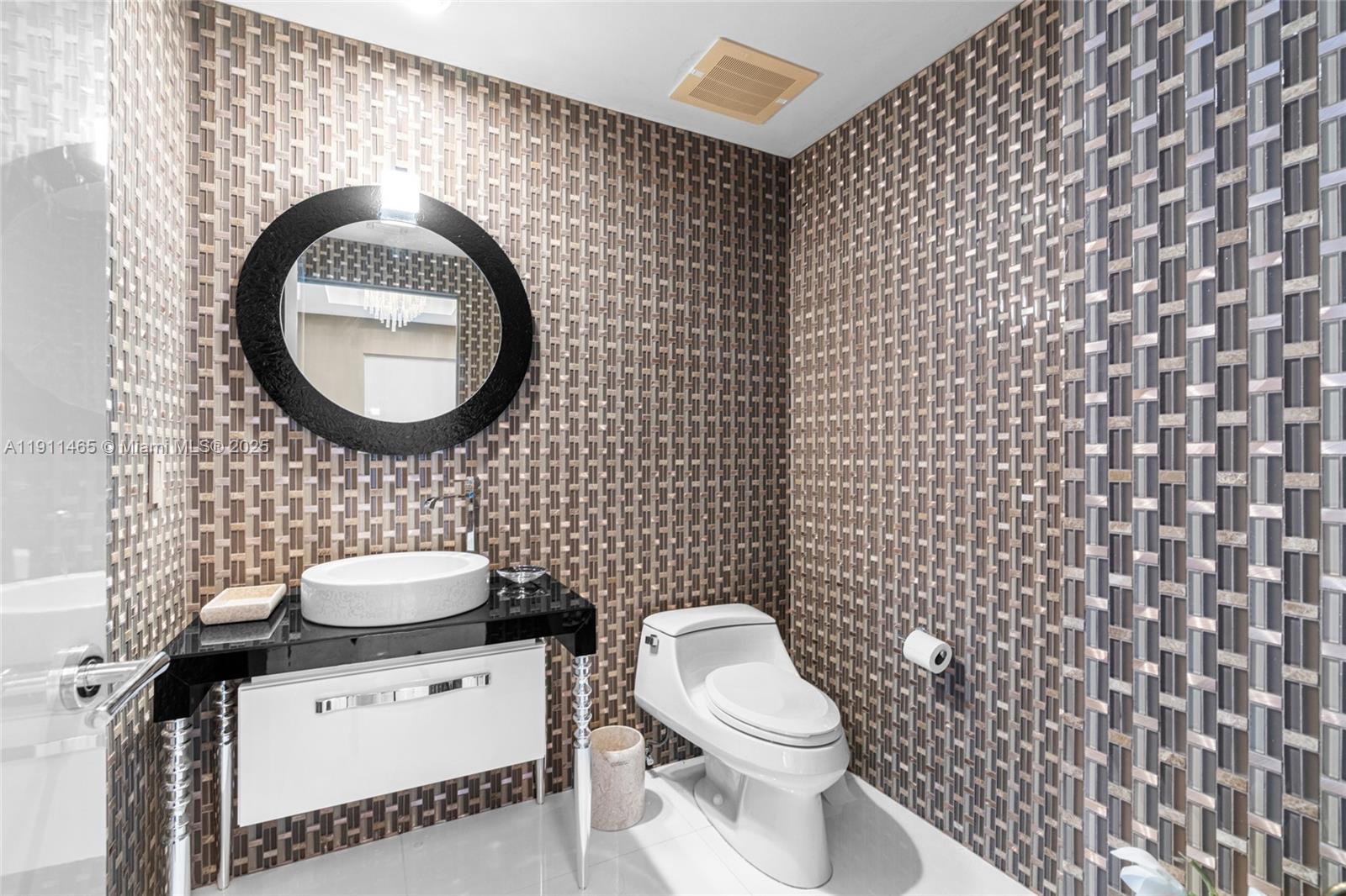 18201 Collins Ave #709 Sunny Isles Beach, FL 33160