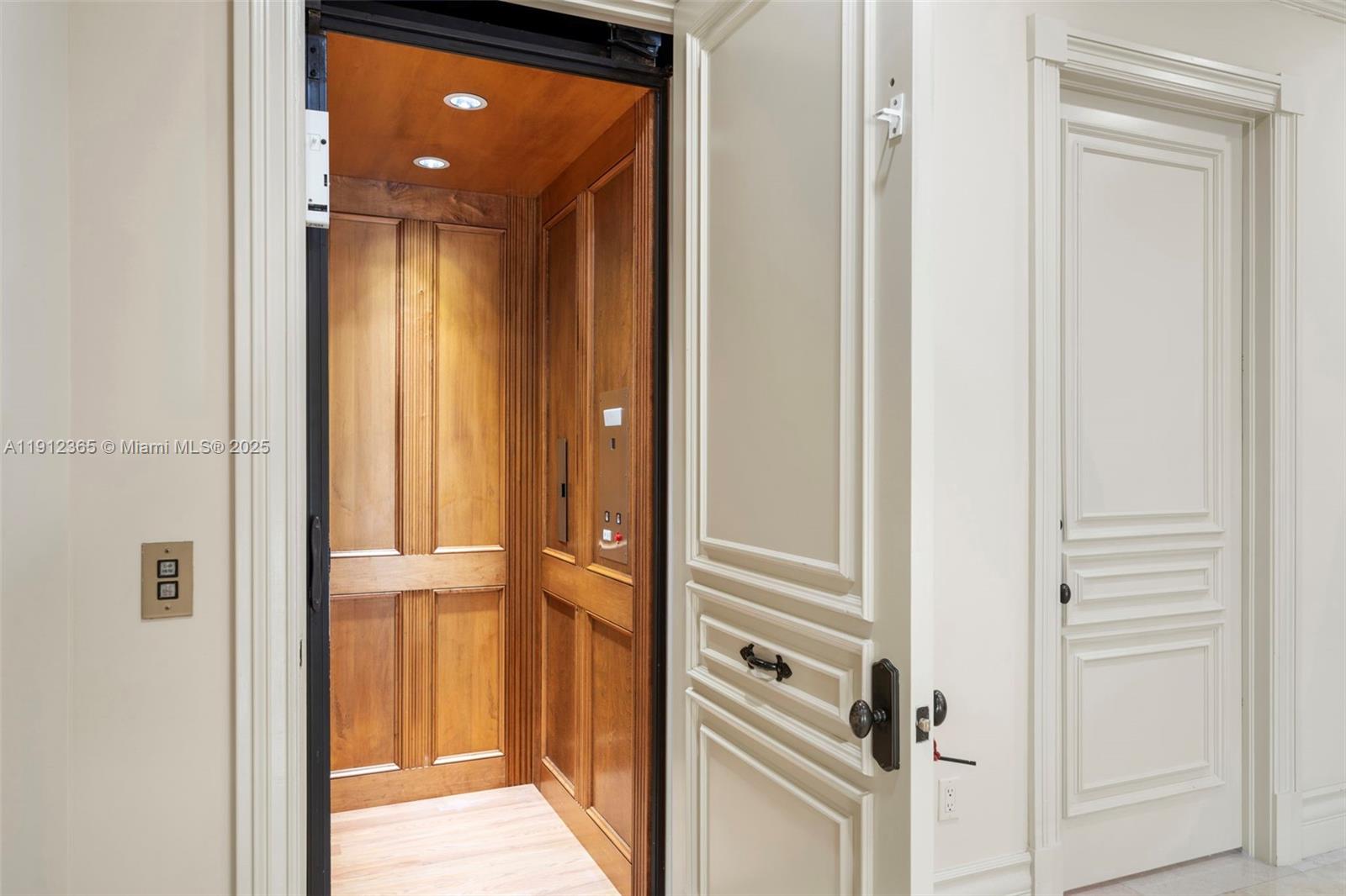 4845 SW 78th St Miami, FL 33143