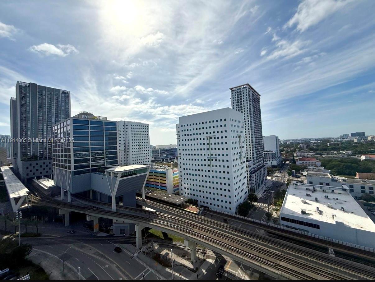 850 N Miami Ave #W-2105