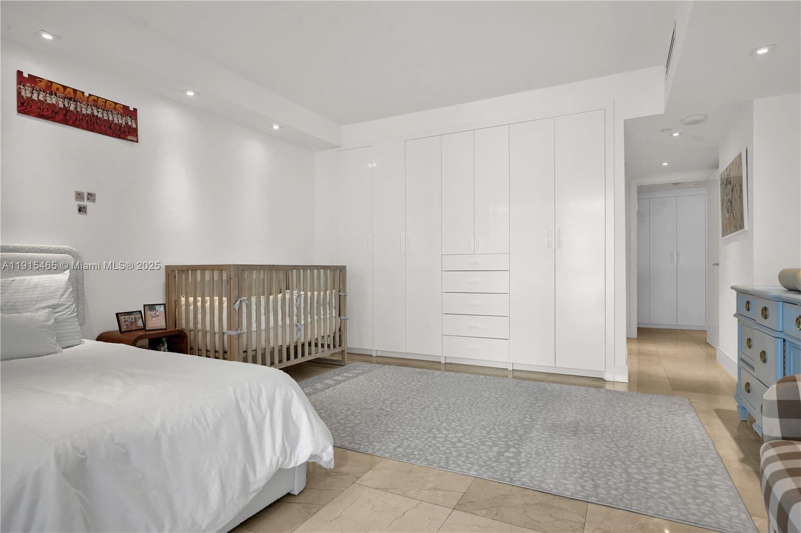 10175 Collins Ave #504 Bal Harbour, FL 33154