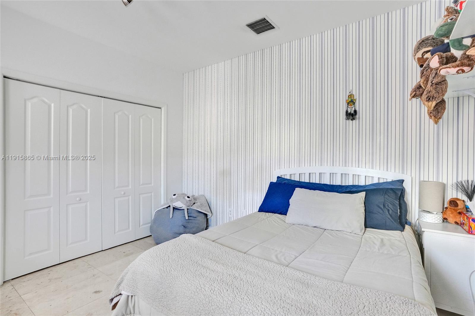 18450 NE 30th Pl Aventura, FL 33160