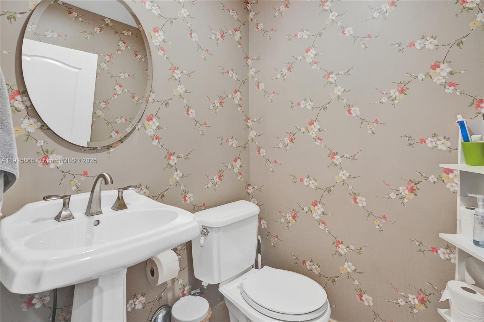 18450 NE 30th Pl Aventura, FL 33160