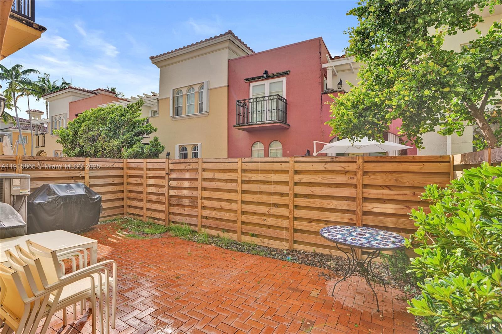 18450 NE 30th Pl Aventura, FL 33160